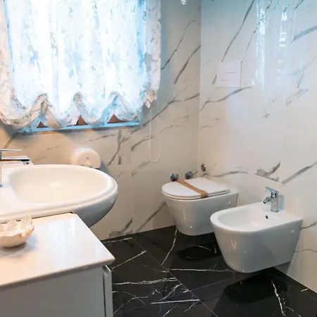 A Casa Di Rut Bed and breakfast Moiano